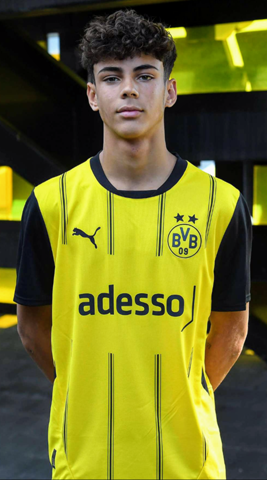 - (Fußball, Bundesliga, Verein)