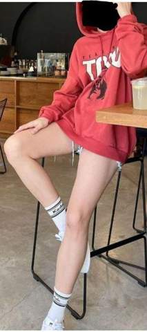 - (Mädchen, Erregung, Erektion)