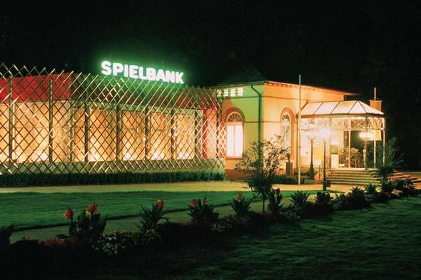 - (Politik, Deutschland, Leben)