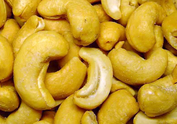 - (gesunde Ernährung, Snacks, Nüsse)