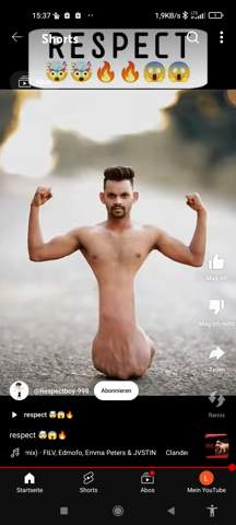 - (Jungs, Muskeln, Krafttraining)
