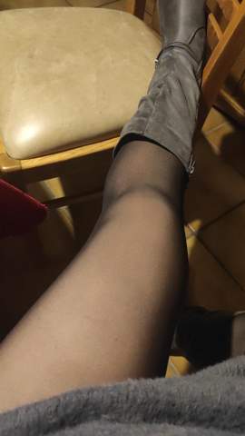 - (Kleidung, Strumpfhose)