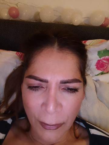 - (Mädchen, Frauen, Männer)