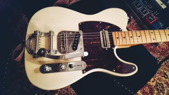 - (Musik, Audio, Gitarre)