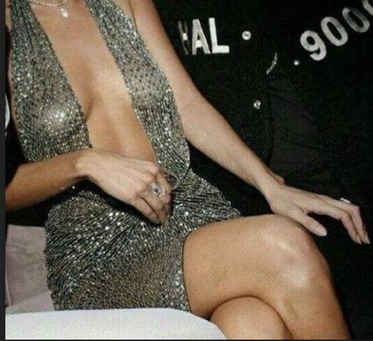 - (Mädchen, Frauen, Jungs)