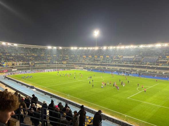 - (Fußball, Serie A)