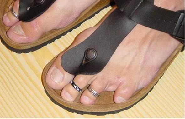 - (Mädchen, Füße, Socken)