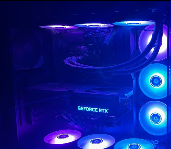 - (Lüfter, RGB, RGB Lüfter)