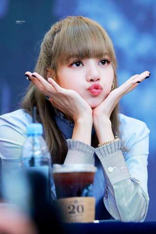 - (K-Pop, BIAS, K-Pop-Idol)