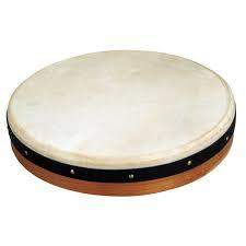 - (Musik, Freizeit, Instrument)