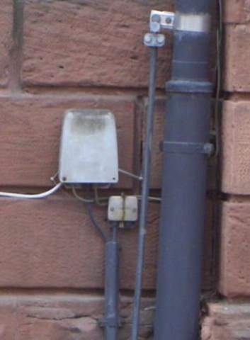 - (Internet, WLAN, Netzwerk)
