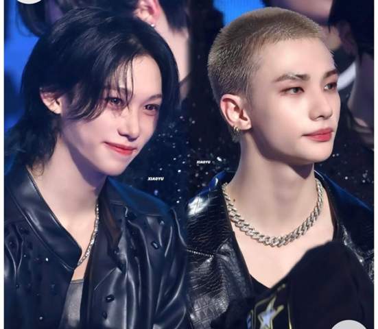 - (K-Pop, Pop, Asien)