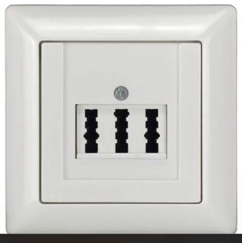 - (Internet, Vertrag, Kabel)