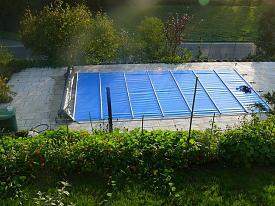 - (Wasser, Sommer, Pool)
