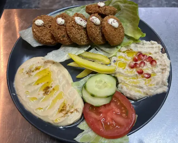 - (Ernährung, Kalorien, Fleisch)