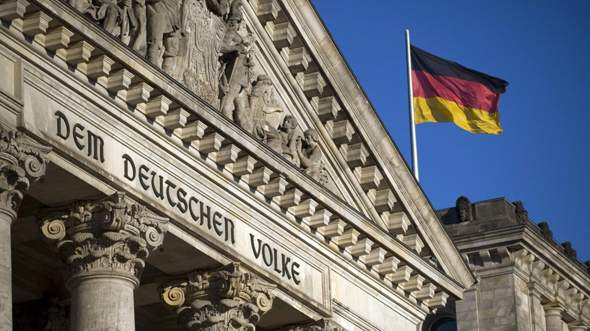 - (Recht, Geld, Geschichte)