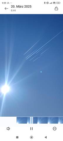 - (Universum, Sterne, Planeten)