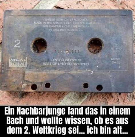 - (Jugendliche, Alter, 2000er)