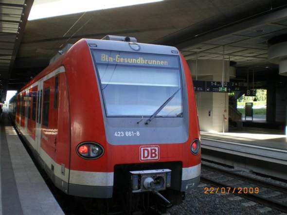 - (Bahn, Zug, Deutsche Bahn)