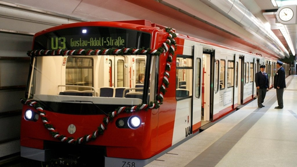 - (Zug, Hamburg, Nürnberg)