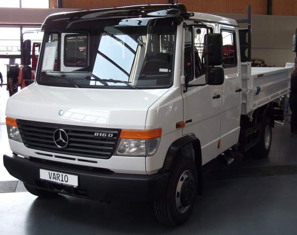 - (Marke, BMW, Mercedes Benz)