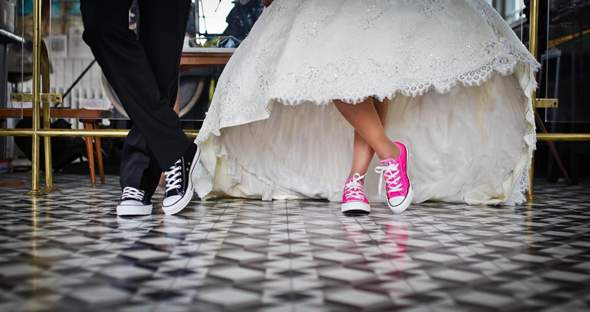 - (Frauen, Männer, Hochzeit)