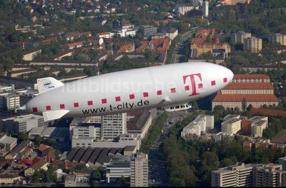 - (Flugzeug, Flug, München)