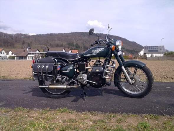 - (Motorrad, Motor, Werkstatt)