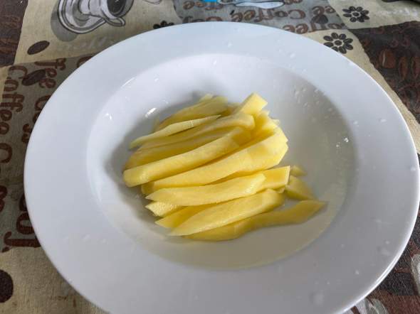 - (Fast Food, Kartoffeln, Pommes)