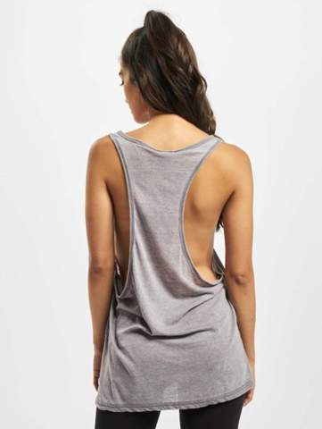 - (Kleidung, Aussehen, Style)