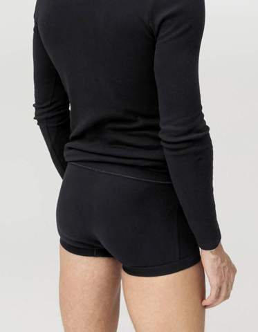 - (Sport, Kleidung, Mode)