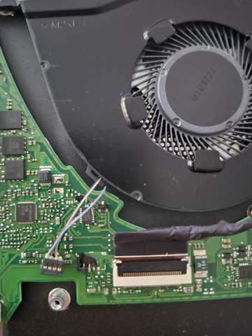 - (CPU, Mainboard, Lüfter)