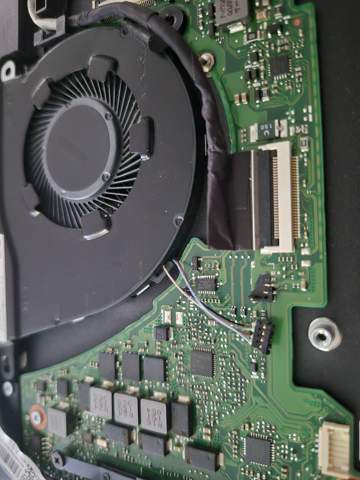 - (CPU, Mainboard, Lüfter)