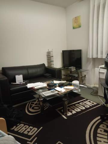 - (Liebe, Menschen, Zimmer)