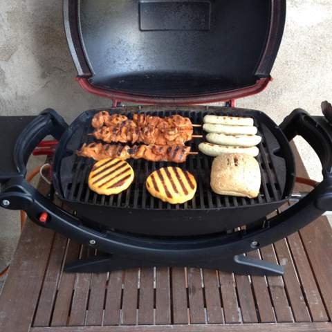 - (Grillen, Grill, Gasgrill)