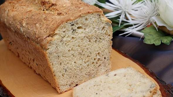 - (Brot, Brötchen)