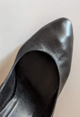 - (High Heels, Pumps, Stöckelschuhe)