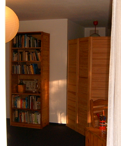 - (Wohnung, Haus, Miete)