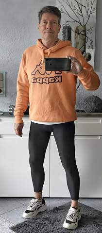 - (Sport, Kleidung, Mode)