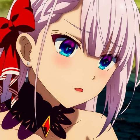 - (PC, Spiele, Film)