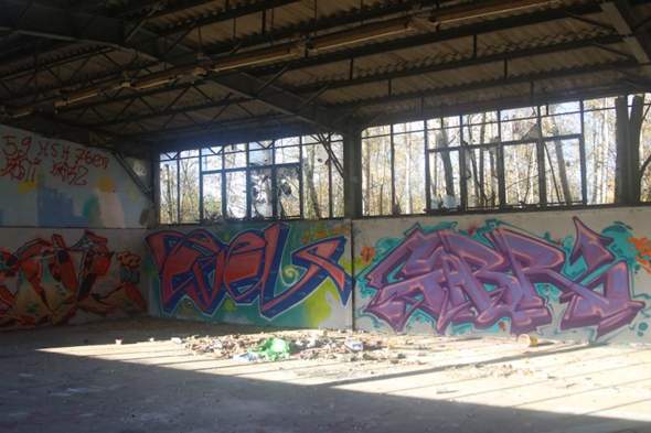 - (Graffiti, Sprayen, Graffiti Sprayer)