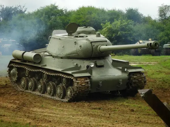 - (Krieg, Europa, Militär)