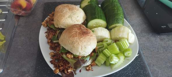 - (Gesundheit, Ernährung, Essen)
