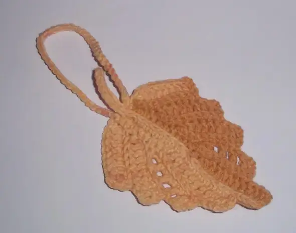 - (Kleidung, Mode, Geschenk)