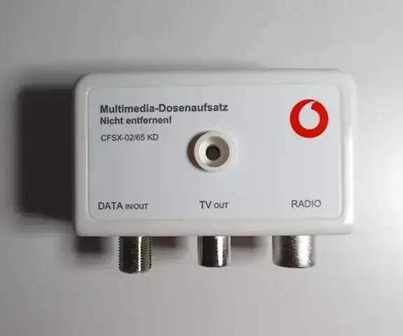 - (Internet, Telefon, Netzwerk)