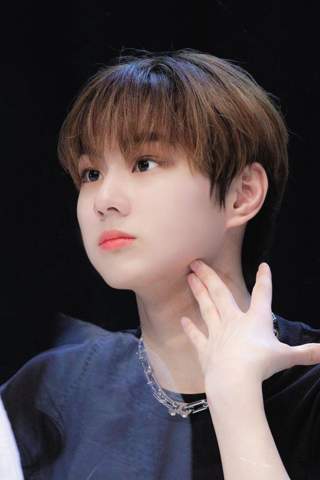- (K-Pop, Hass, Pop)