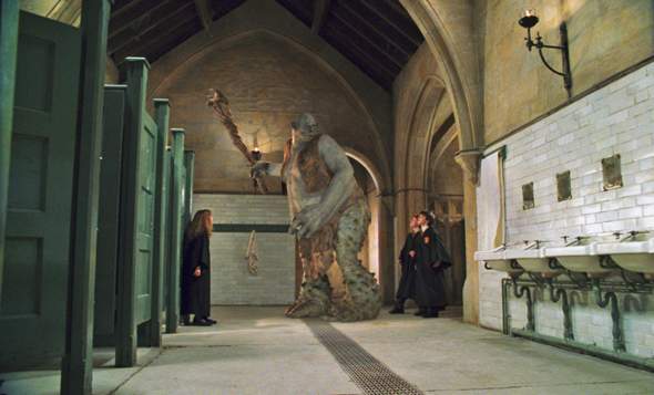 - (Harry Potter, Hogwarts, Harry-Potter-und-der-Stein-der-Weisen)