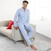 - (Kleidung, Outfit, Jogginghose)