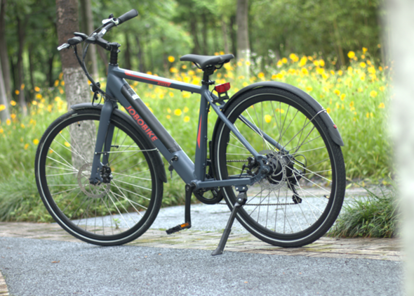 - (Mountainbike, Radfahren)