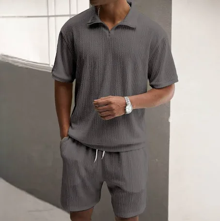 - (Sport, Kleidung, Mode)